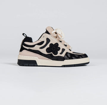 Black Tar Sneakers