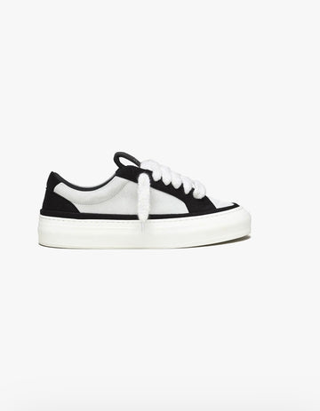 NOMERIS Black & White Classic Sneakers